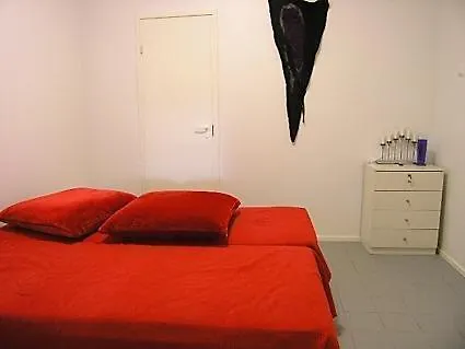 Sallan Lumous A 샬레 살라